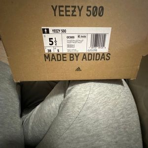 Yeezy 500